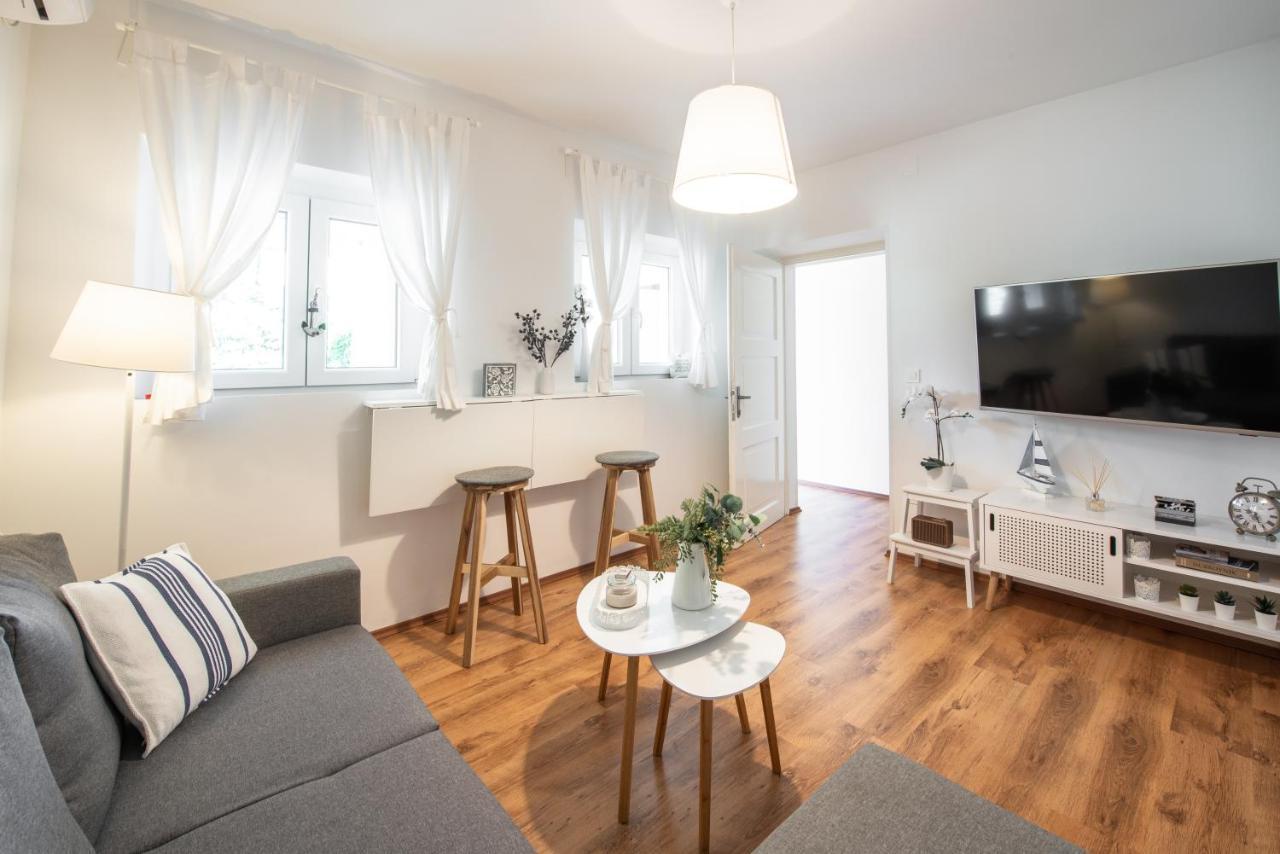 Apartment Near Old Town, Free Parking & Huge Garden Dubrovnik Eksteriør billede