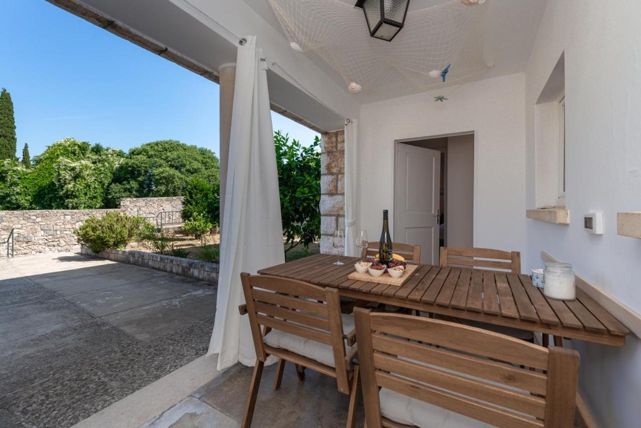 Apartment Near Old Town, Free Parking & Huge Garden Dubrovnik Eksteriør billede