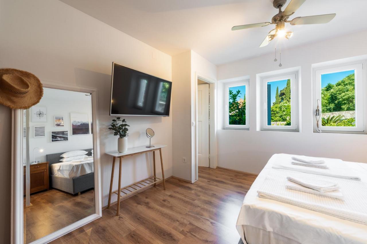 Apartment Near Old Town, Free Parking & Huge Garden Dubrovnik Eksteriør billede