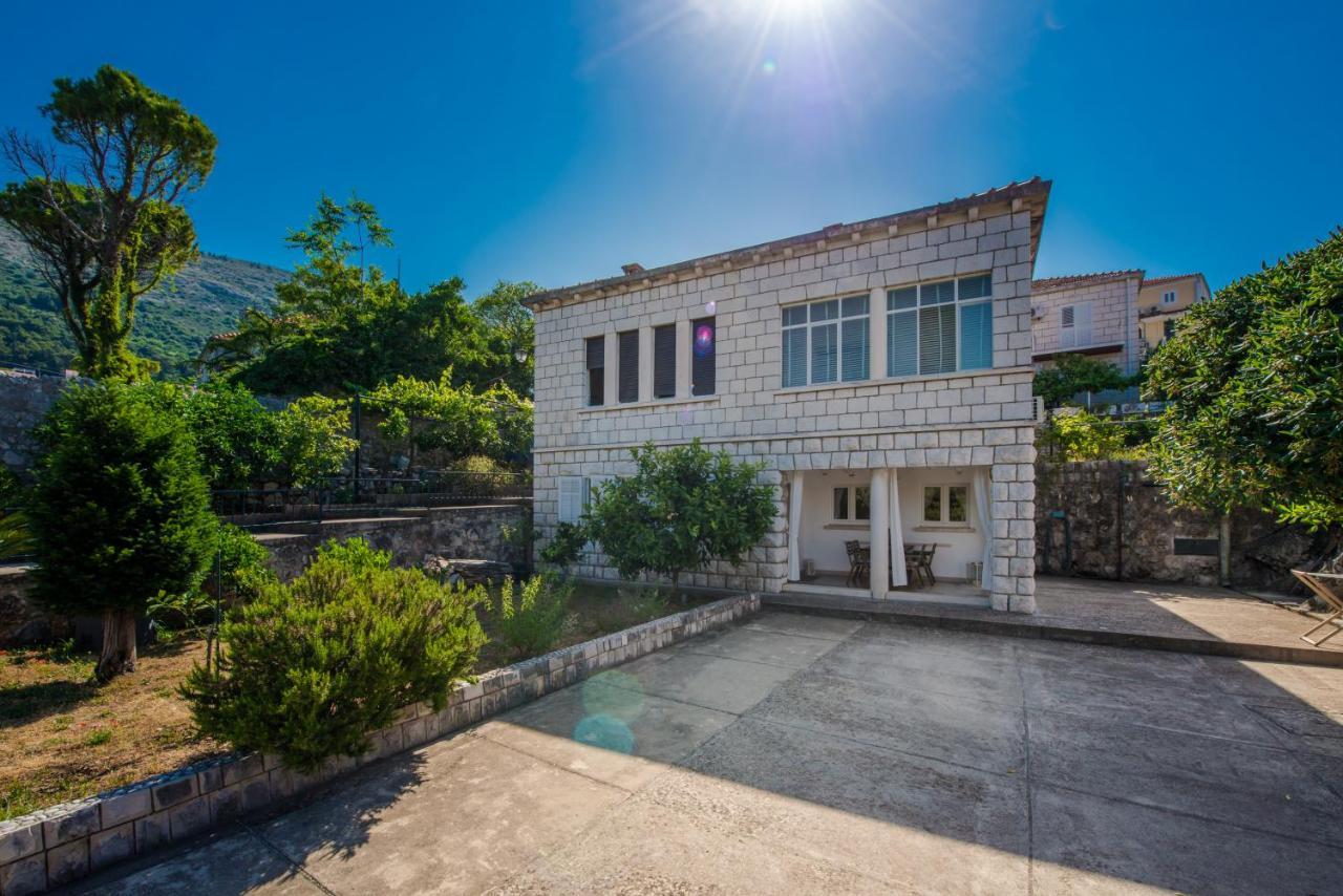 Apartment Near Old Town, Free Parking & Huge Garden Dubrovnik Eksteriør billede